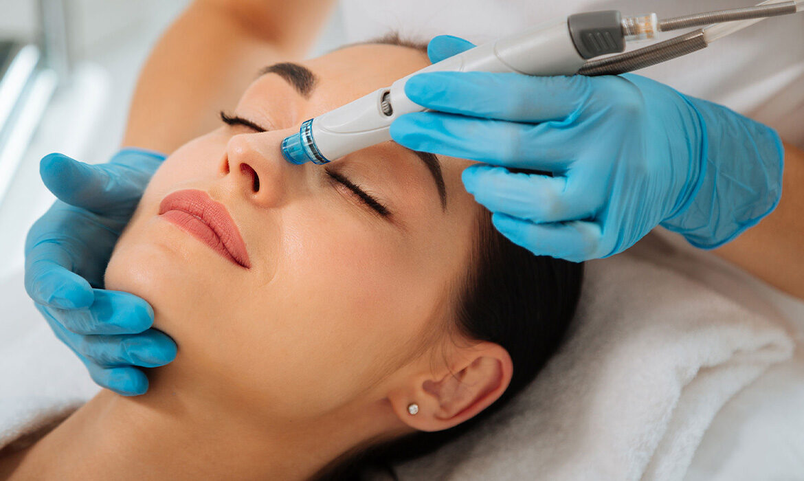 İstanbul’da Hydrafacial Yaptırmadan Önce Bilmeniz Gerekenler: 2026 Uzman Rehberi